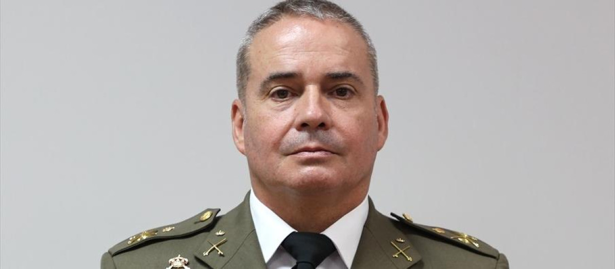 El general José Agustín Carreras, nuevo jefe de Estado Mayor del General Terrestre de Alta Disponibilidad


REMITIDA / HANDOUT por CGTAD
Fotografía remitida a medios de comunicación exclusivamente para ilustrar la noticia a la que hace referencia la imagen, y citando la procedencia de la imagen en la firma
08/9/2026