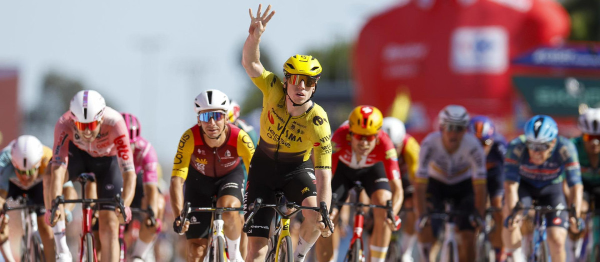 Matthew Brennan se impone en la 16 etapa de la Vuelta Ciclista
