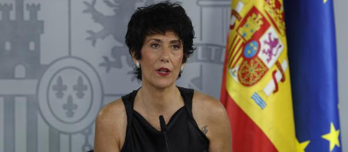 MADRID, 08/09/2026.- La ministra e Inclusión, Seguridad Social y Migraciones y portavoz del Gobierno, Elma Saiz, durante la rueda de prensa posterior a la reunión del Consejo de Ministros, este martes, en el complejo del Palacio de la Moncloa. EFE/ J.J. Guillén