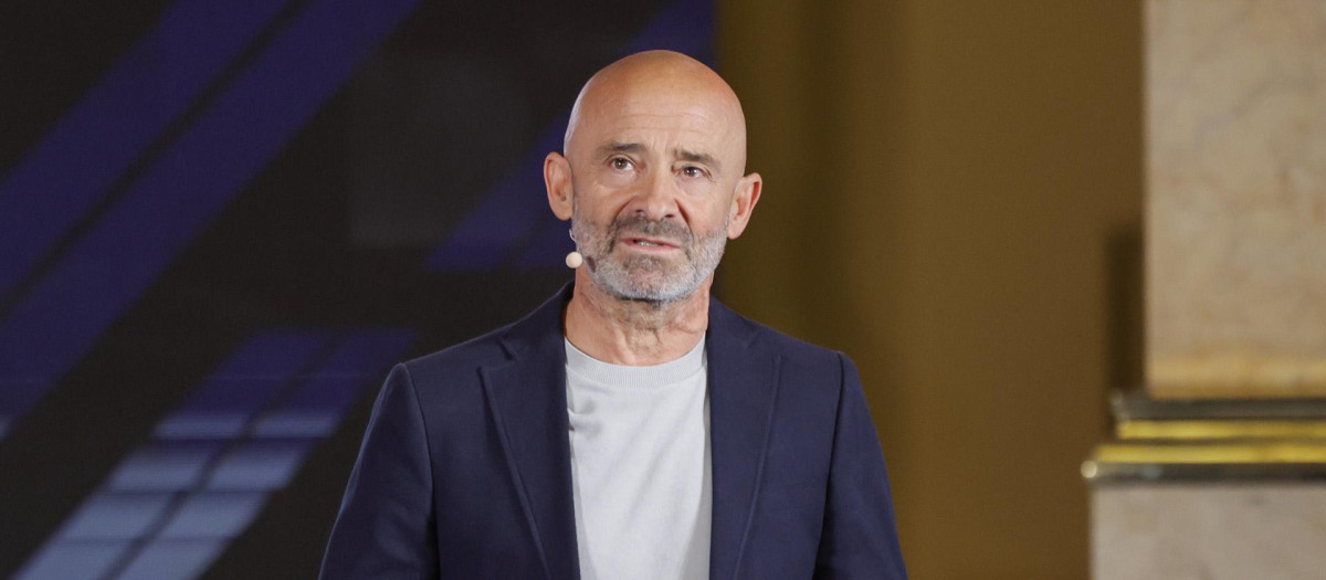 Antonio Lobato, durante un acto para presentar el Gran Premio de España