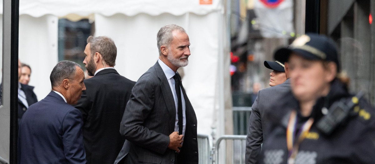 El Rey Felipe VI llega a Oslo para despedir al Rey Harald