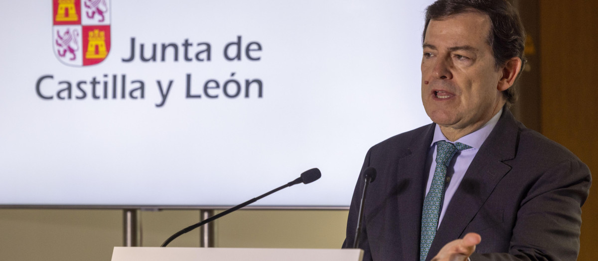 El presidente de la Junta de Castilla y León, Alfonso Fernández Mañueco, ha inaugurado la nueva Facultad de Ciencias Agrarias y Ambientales de la Universidad de Salamanca
