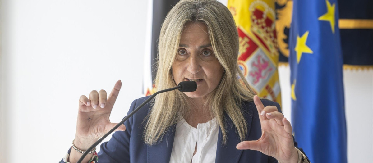La ministra de Educación, Formación Profesional y Deportes, Milagros Tolón