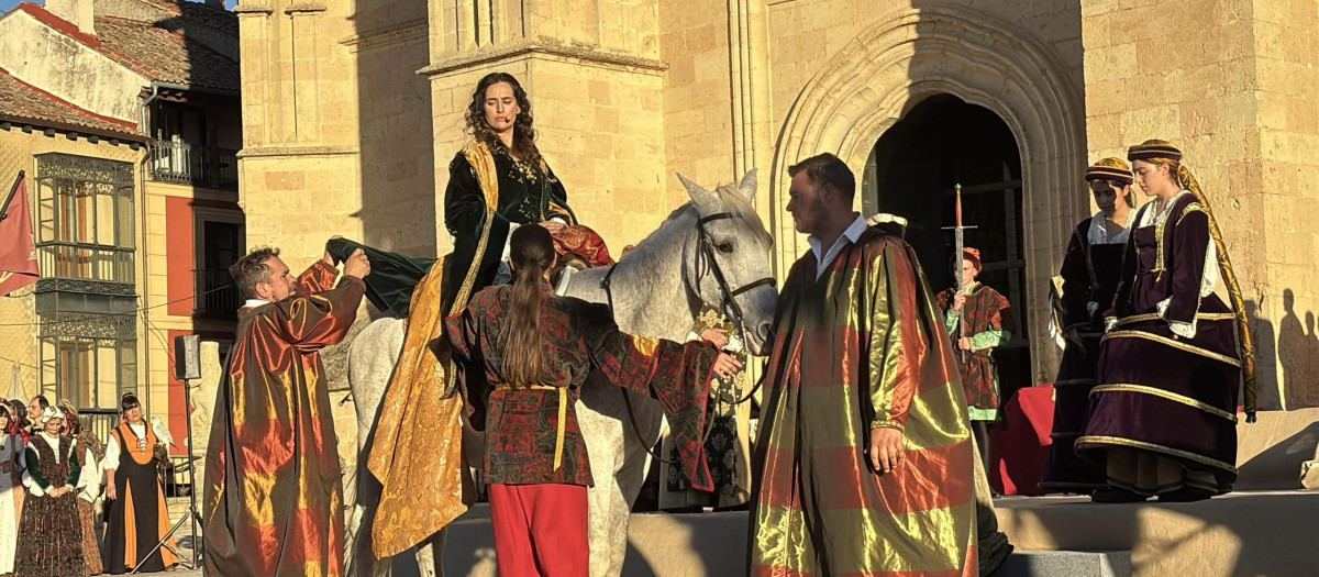 Recreación de la Proclamación de Isabel la Católica, en Segovia