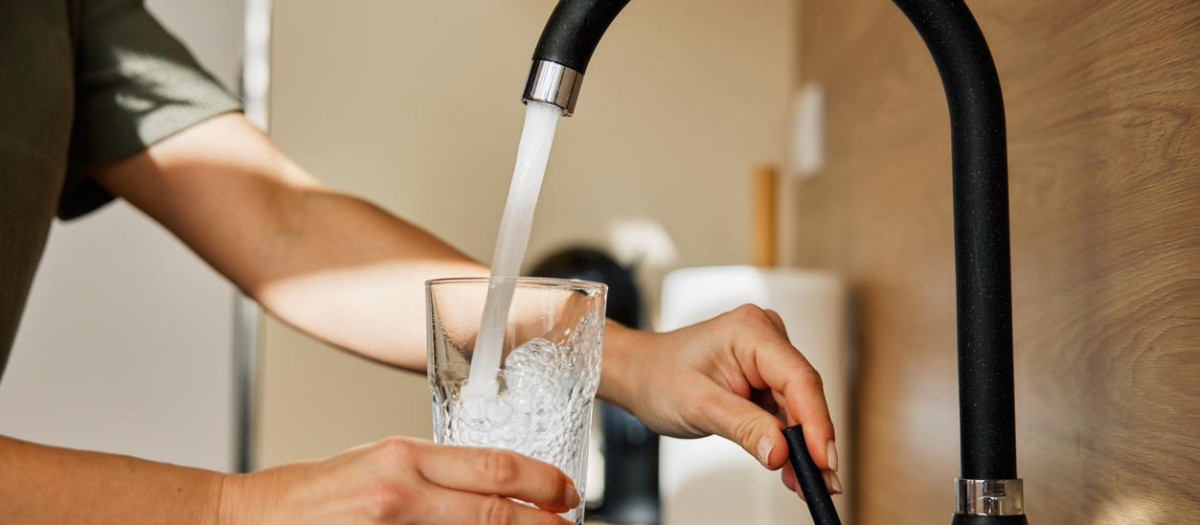 Vaso de agua del grifo