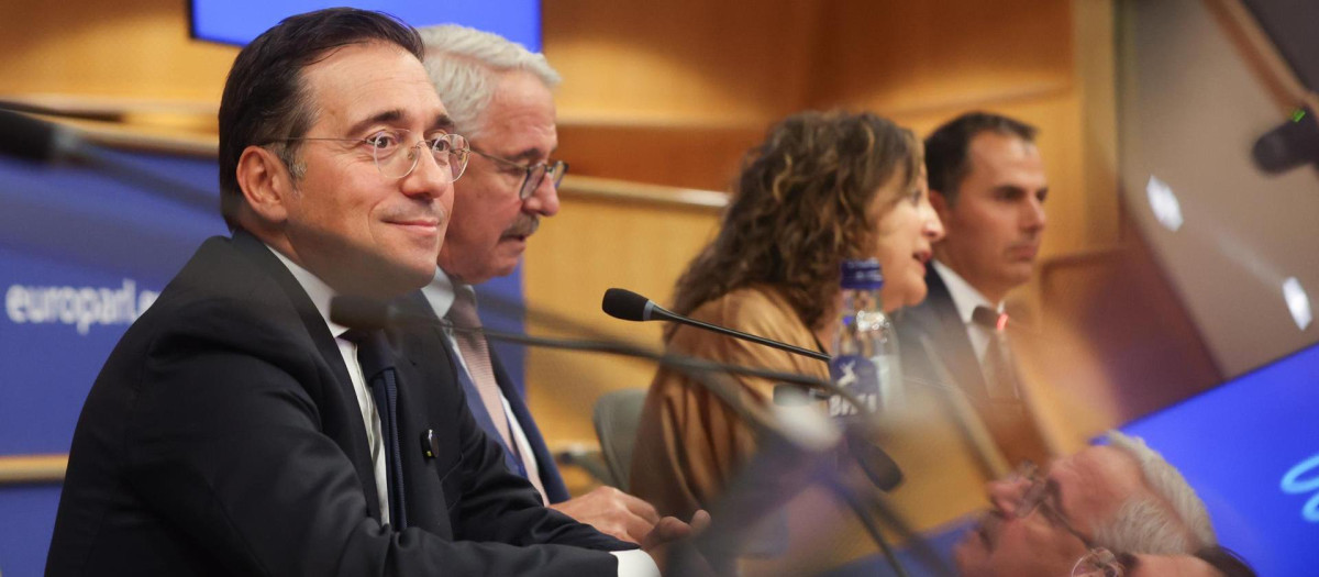 El ministro de Asuntos Exteriores, José Manuel Albares, durante su visita a Bruselas