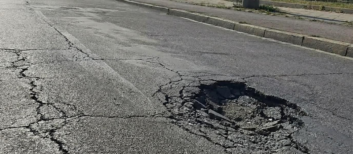 El verano y el calor han dado la puntilla a las carreteras