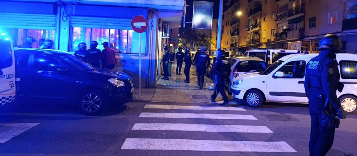 La Policía, en una actuación en Son Gotleu