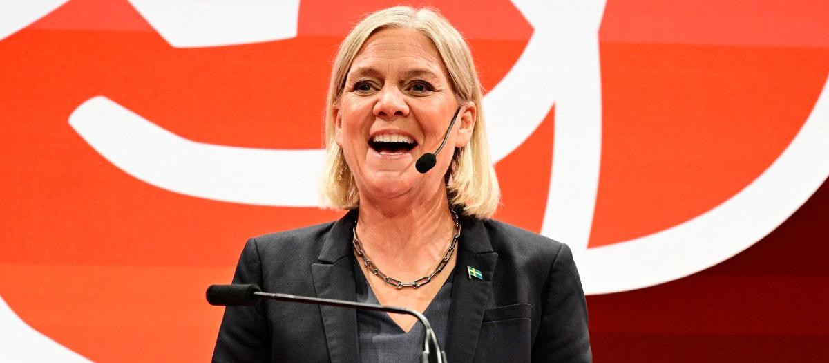 Sweden's Social Democratic Party leader Magdalena Andersson speaks during the Social Democrats' election night party in Stockholm on September 13, 2026. Sweden's general election was too close to call early on September 14, 2026, as the incumbent prime minister and the left-wing opposition leader both said they were ready to govern and the far right was seen losing ground. With more than 90 percent of votes counted, four opposition parties led by Social Democratic leader Magdalena Andersson, held a three-seat majority in the 349-seat parliament over Prime Minister Ulf Kristersson's right-wing alliance, which esi:includes the anti-immigration Sweden Democrats. (Photo by Jonas EKSTROMER / TT News Agency / AFP) / Sweden OUT