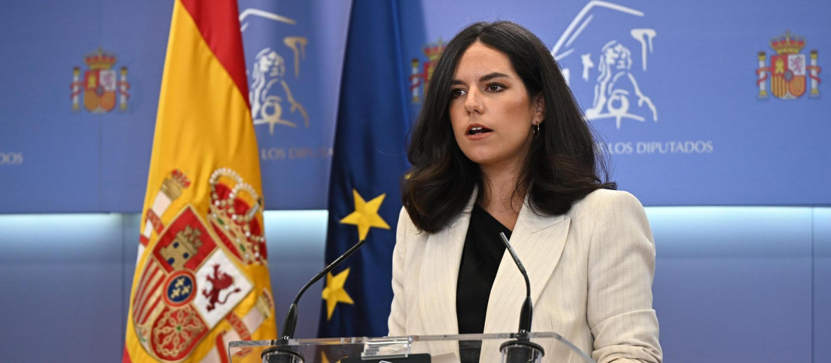 La portavoz de VOX en el Congreso Pepa Millán, ofrece una rueda de prensa
