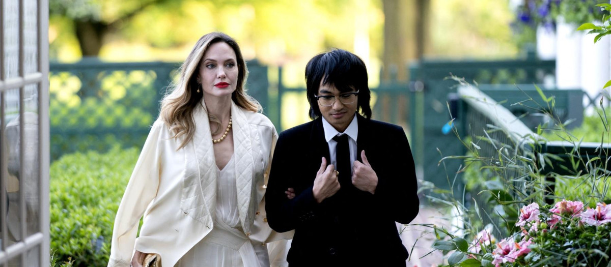 e Angelina Jolie y su hijo Maddox en 2023