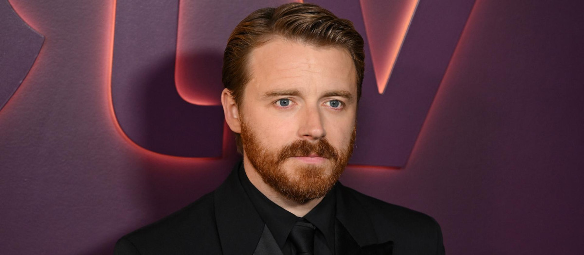 Jack Lowden a su llegada a la fiesta de los premios Primetime Emmy de Apple TV