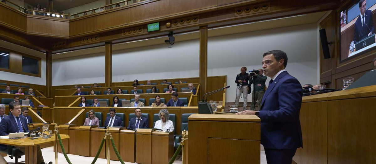 Imanol Pradales, interviene este jueves en el segundo debate de Política General en el Parlamento Vasco