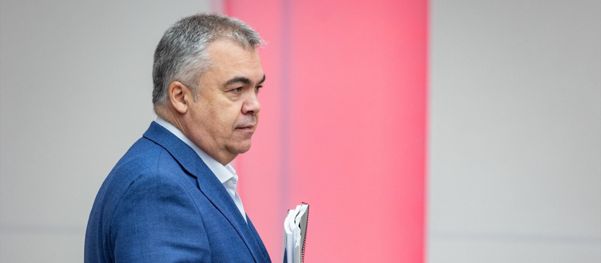 El exsecretario de Organización del PSOE, Santos Cerdán, en la sede de Ferraz