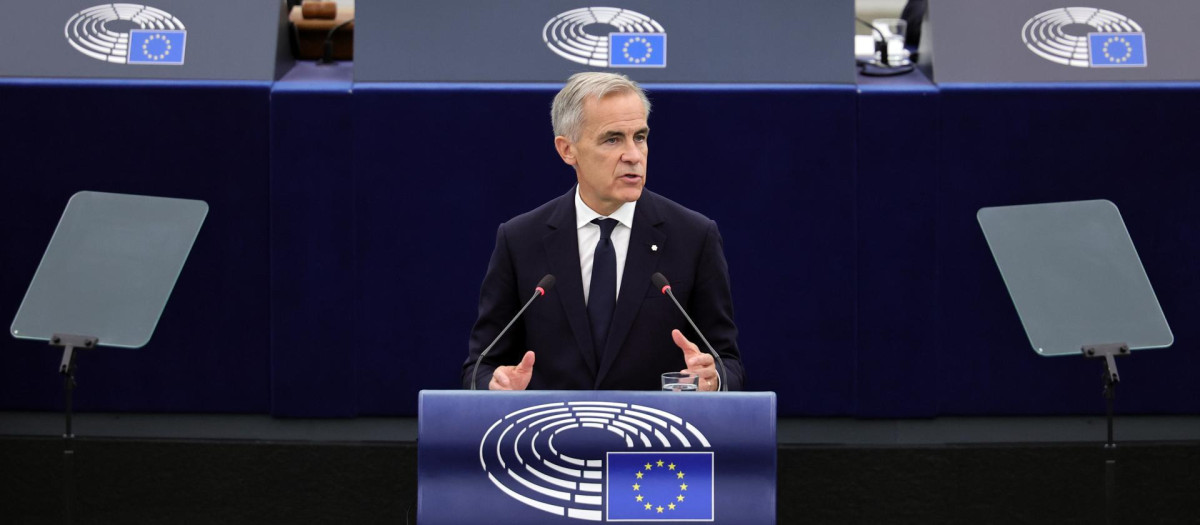 El primer ministro de Canadá, Mark Carney, se dirige al Parlamento Europeo