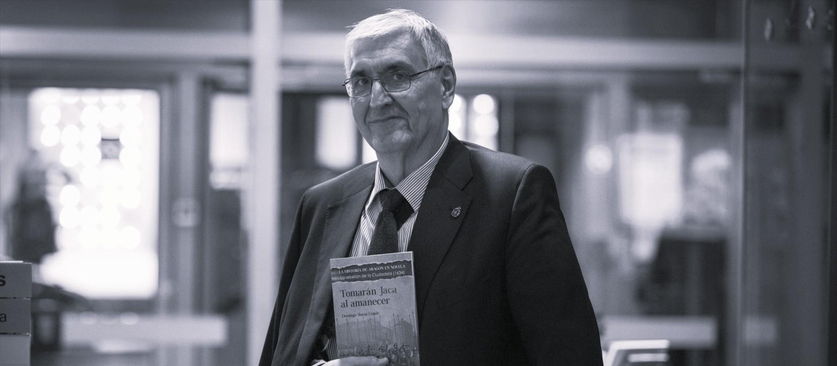 (Foto de ARCHIVO)
El historiador Domingo Buesa.

REMITIDA / HANDOUT por CHUS MARCHADOR
Fotografía remitida a medios de comunicación exclusivamente para ilustrar la noticia a la que hace referencia la imagen, y citando la procedencia de la imagen en la firma
04/12/2019