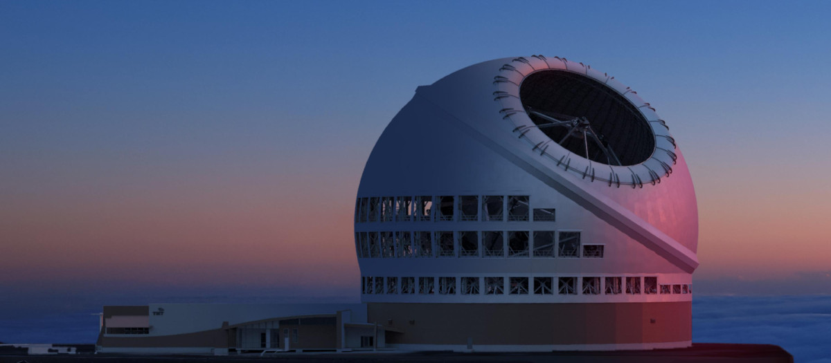 Simulación realista de la cúpula del TMT al anochecer