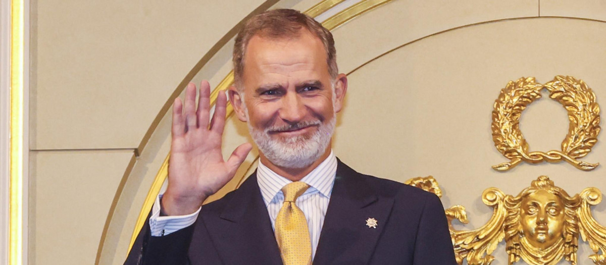 El Rey inaugurará esta tarde la apertura de la temporada de ópera
