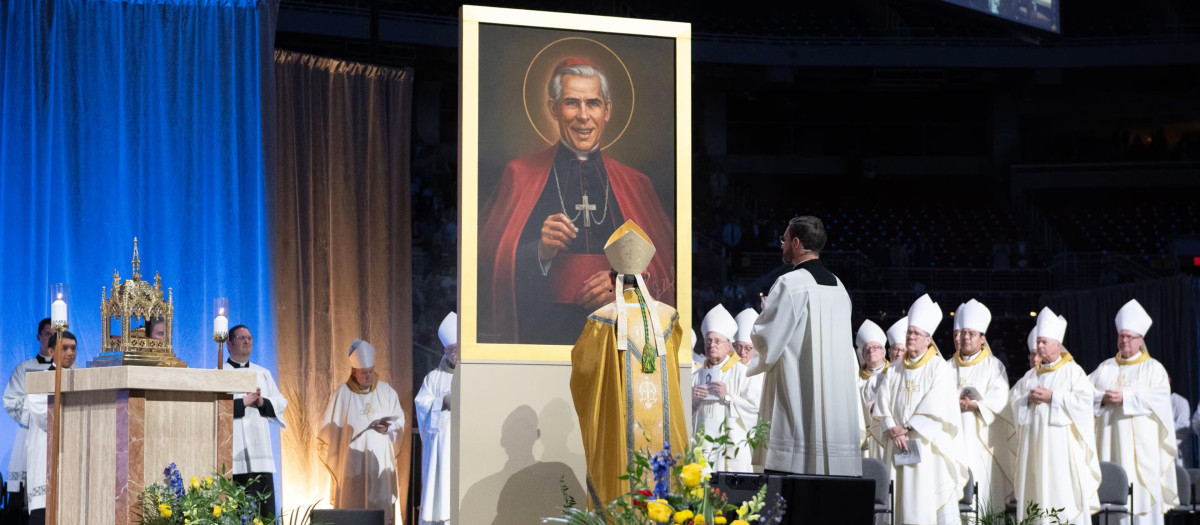 El cardenal Tagle presidió la beatificación de Fulton Sheen