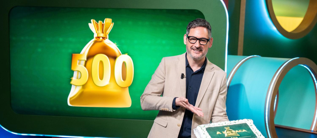 Eugeni Alemany celebrando los 500 programas de ''A la saca'