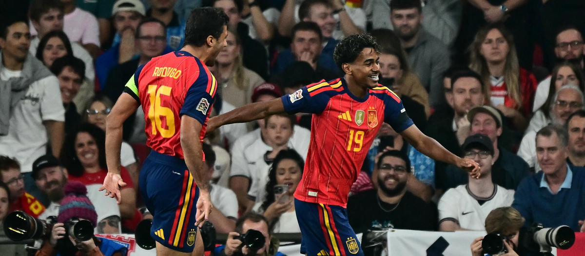 La selección española conquistó Wembley