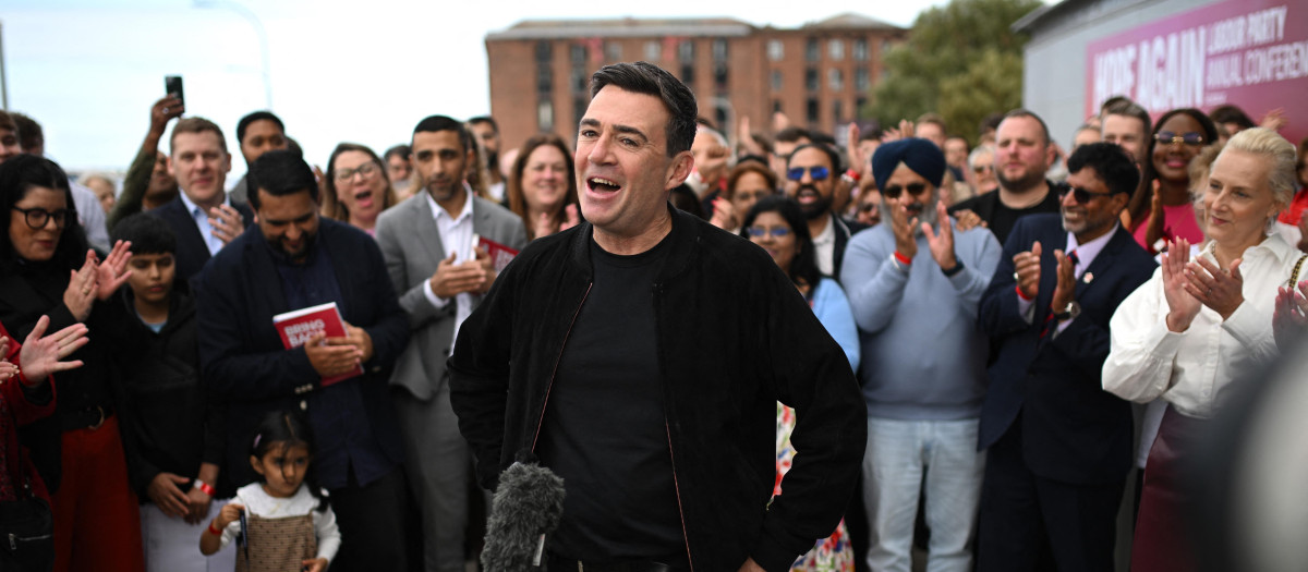 Andy Burnham, primer ministro de Reino Unido, en un evento del Partido Laborista en Liverpool