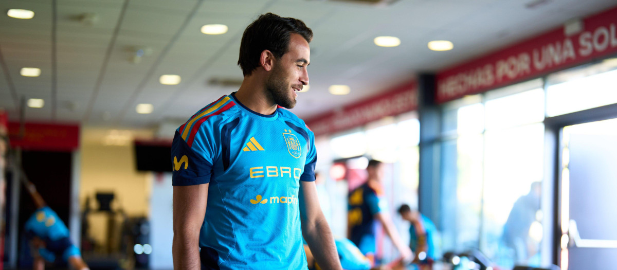 Eric García, durante una concentración con la selección española