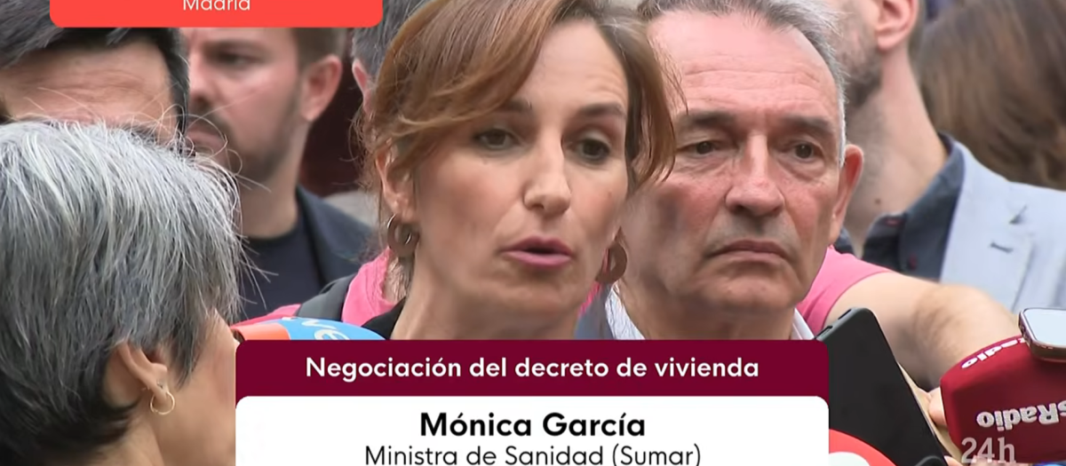 El rótulo que ha cambiado TVE en plena comparecencia de la ministra Mónica García