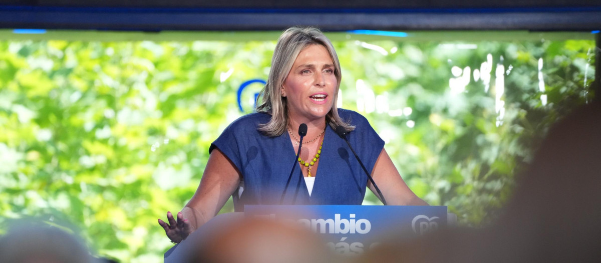 Imagen de Marta Barrachina, presidenta provincial PPCS, durante sus declaraciones