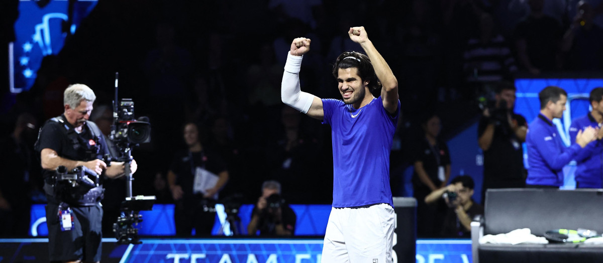 Carlos Alcaraz celebra su partido ganado en la Laver Cup