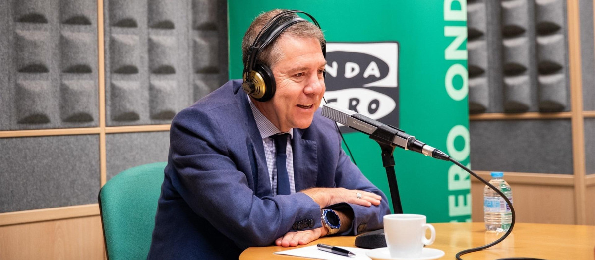 El presidente de C-LM, Emiliano García-Page.

REMITIDA / HANDOUT por JCCM
Fotografía remitida a medios de comunicación exclusivamente para ilustrar la noticia a la que hace referencia la imagen, y citando la procedencia de la imagen en la firma
01/10/2026