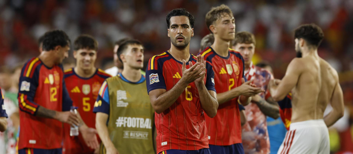 Los jugadores de la selección española agradecen el apoyo al Sánchez-Pizjuán