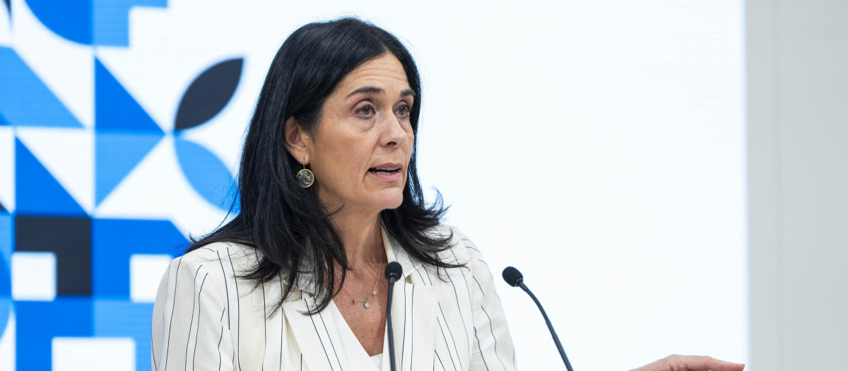 Paula Prado carga contra el alcalde de Oleiros por el audio con una policía: «Las leyes son para todos»