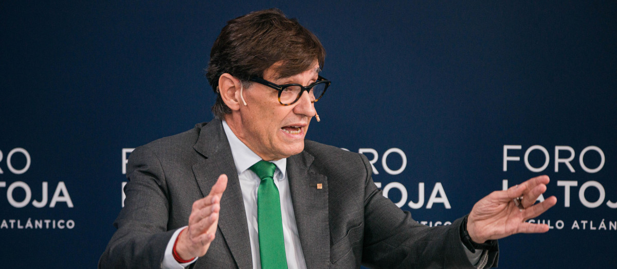 Salvador Illa en su intervención para el 'Foro La Toja - Vínculo Atlántico'