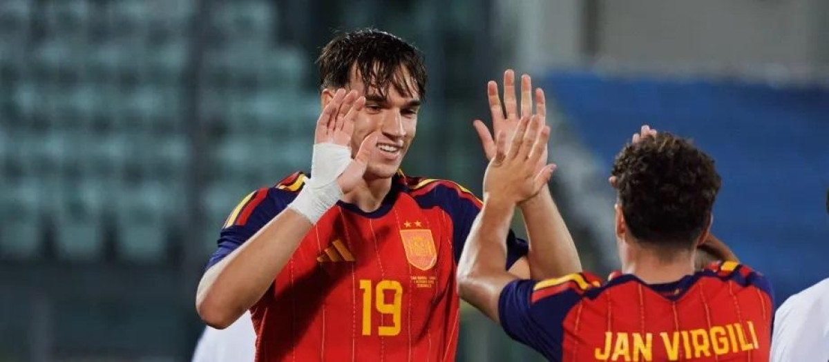 Carlos Espí ocupará el lugar de Ferran Torres en la convocatoria de la selección absoluta

RFEF / Europa Press
01/10/2026