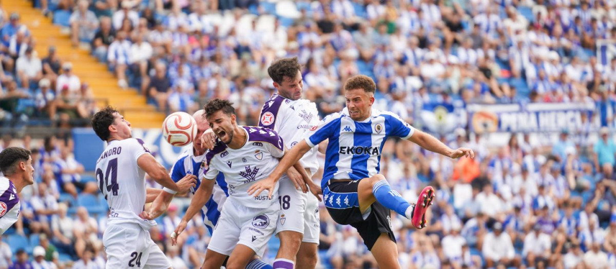 Imagen del partido entre el Hércules de Alicante y el Real Jaén