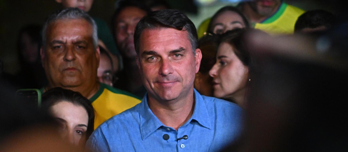 El senador Flávio Bolsonaro tras conocer los resultados