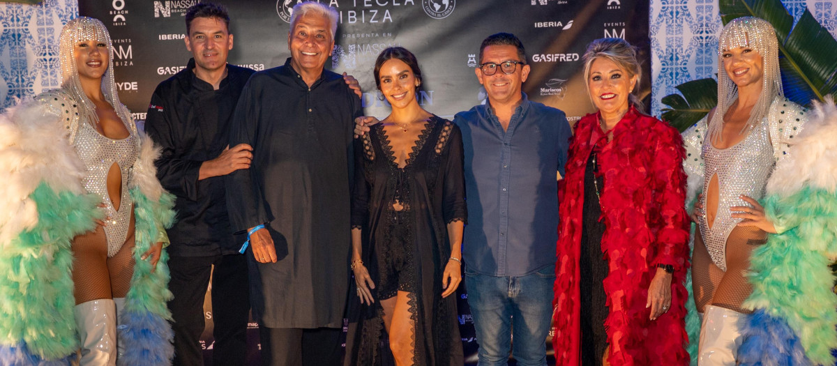 Cristina Pedroche y Antony Blake, en la gala Estrellas contra el Cáncer