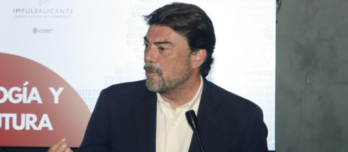 Imagen de archivo del alcalde de Alicante, Luis Barcala