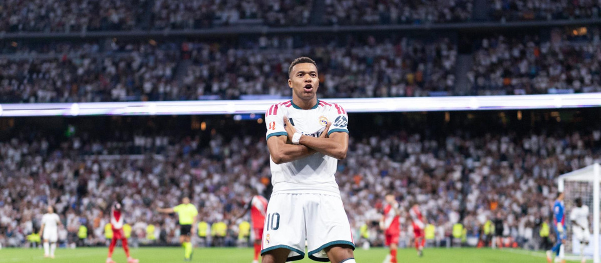 Kylian Mbappé en un partido esta temporada en el Santiago Bernabéu