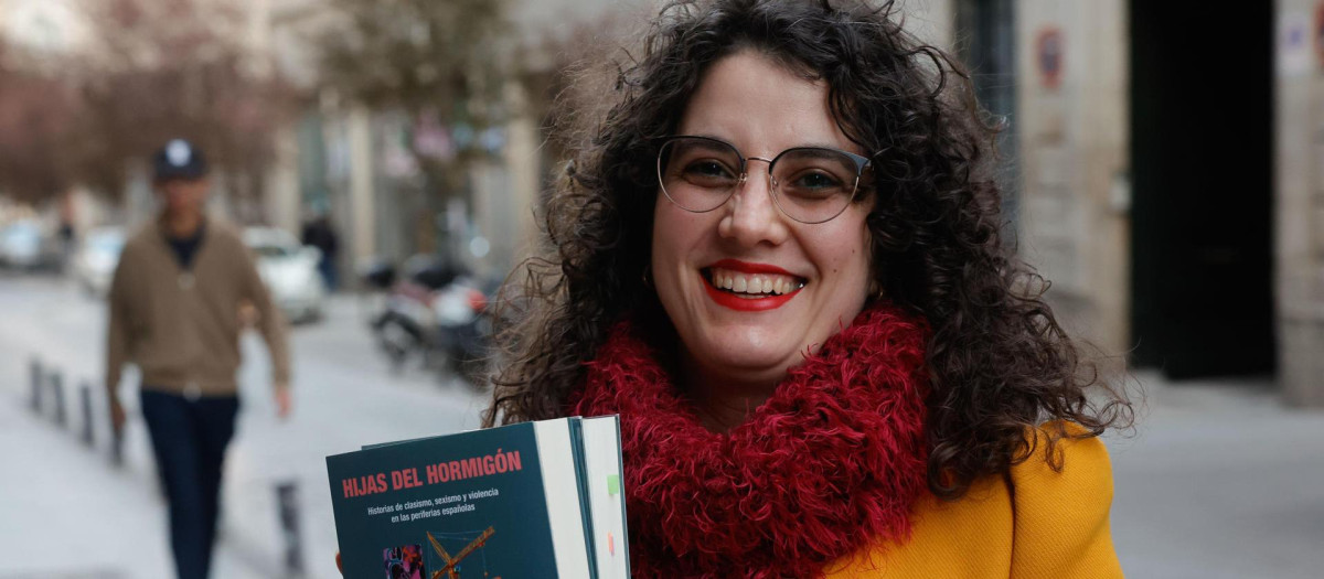 La escritora y politóloga Aida dos Santos