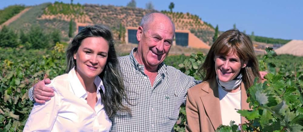 Gregorio, Yolanda y Carolina García de Bodegas Valduero
