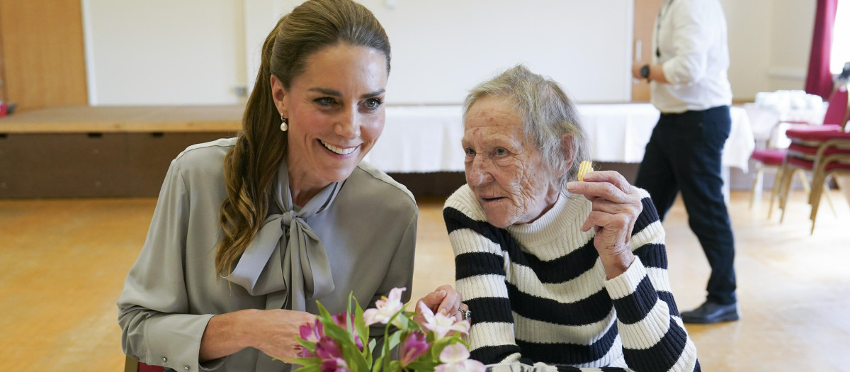 Kate Middleton,  The Princess of Wales during a visit to the West Sussex Minibus Service, a volunteer-led community transport organisation,