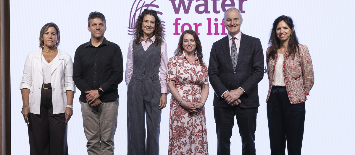 Firma del convenio entre AstraZeneca, CSIC y RMIT para el proyecto Water for Life