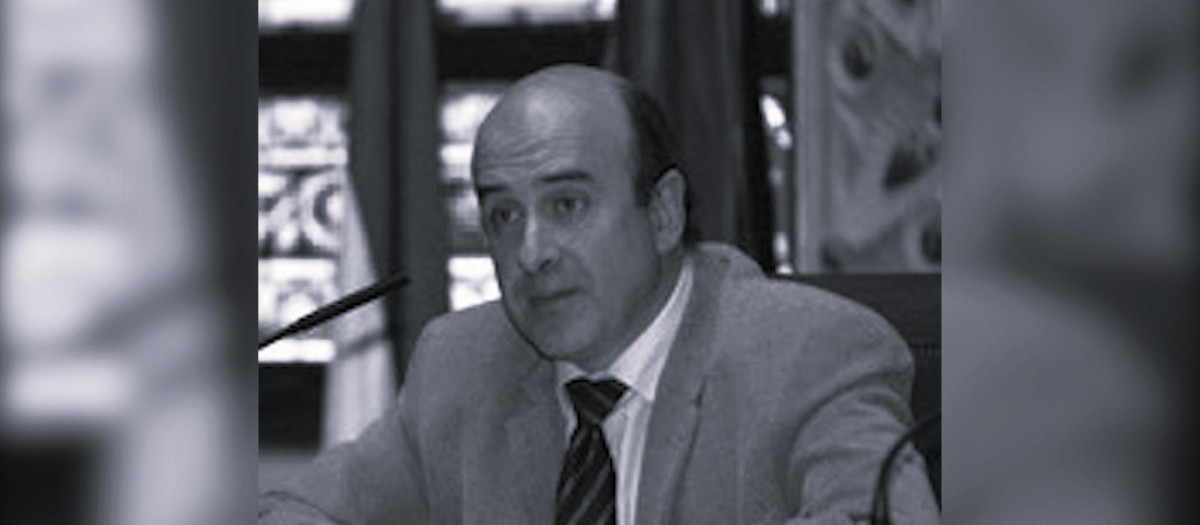 Santiago Coello