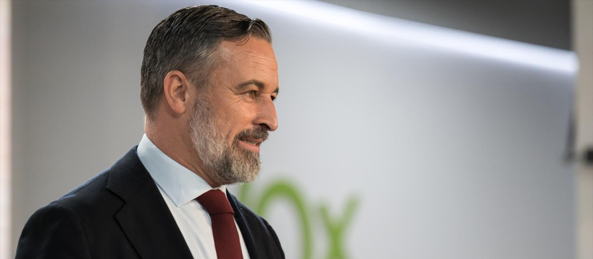 El presidente de Vox, Santiago Abascal, durante una rueda de prensa en la sede del partido