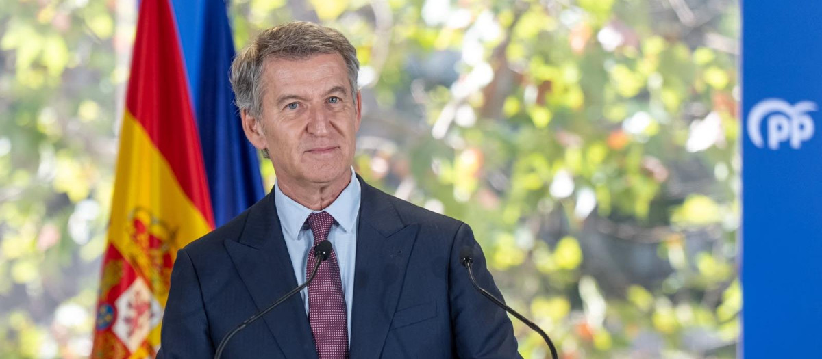 El presidente del PP, Alberto Núñez Feijóo, este jueves en la sede de Génova