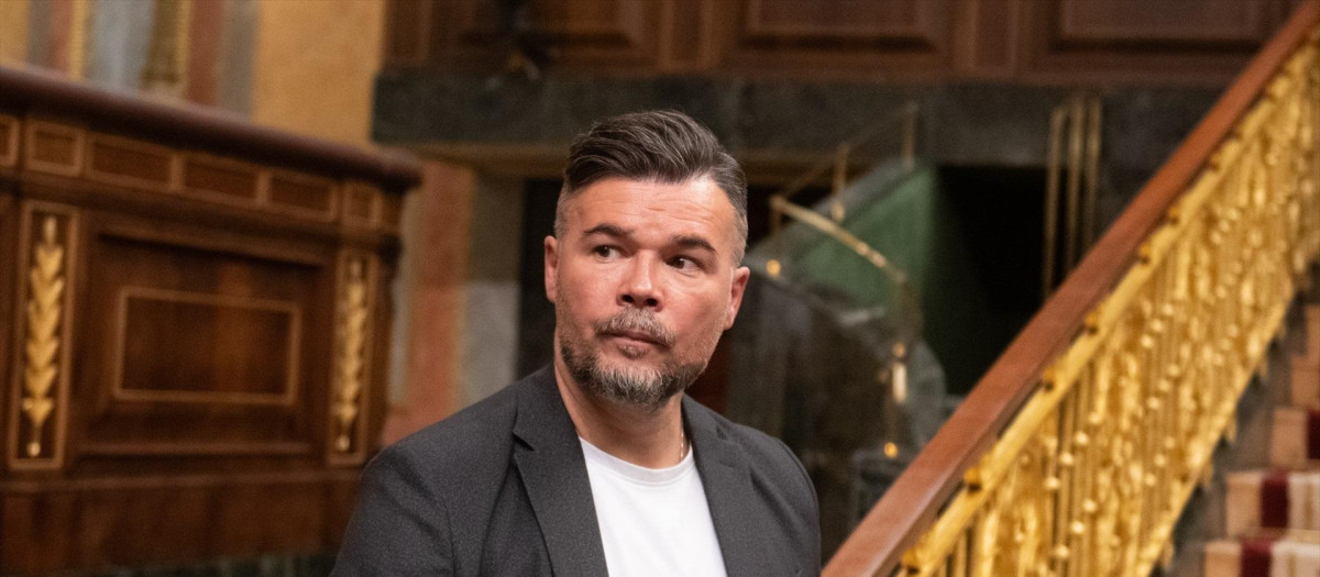 El portavoz de ERC en el Congreso, Gabriel Rufián, a su llegada a una sesión plenaria