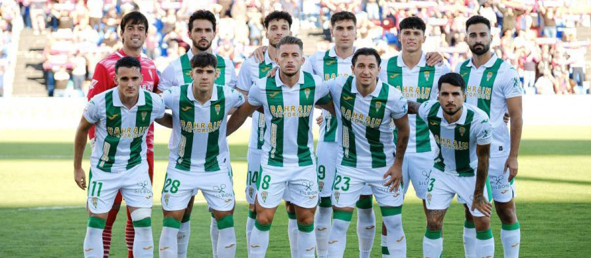 El once inicial del Córdoba en Elda
