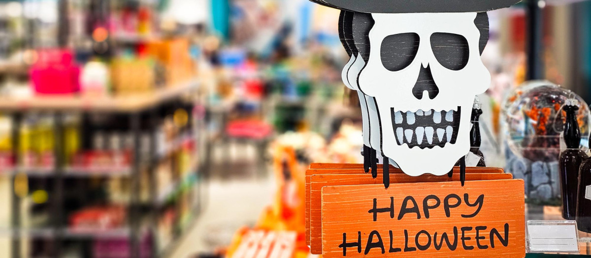 Una de las millones de tiendas por todo el mundo que hacen el agosto con los elementos de Halloween